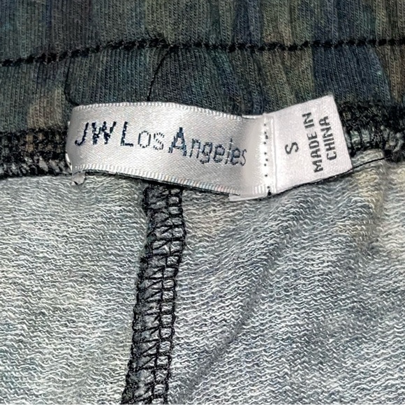 Johnny Was Biya JWLA Lucid Verde Velvet Detail Sweatpants - Picture 10 of 10